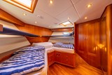 Grand Banks 59 Aleutian For Sale - Cabin